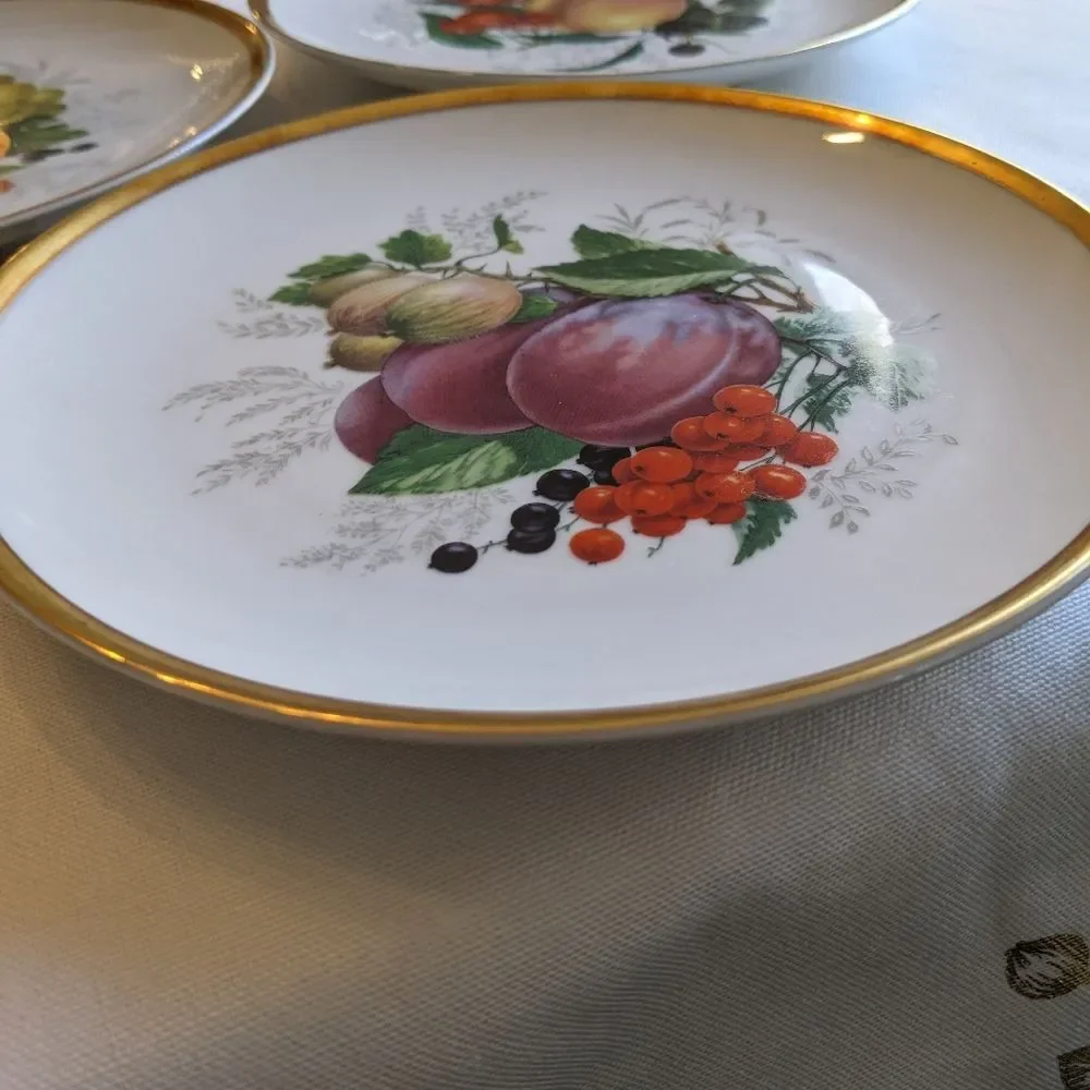 Winterling Schwarzenbach Bavaria Vtg Set of 3 Porcelain Salad Plates Fruit Gold